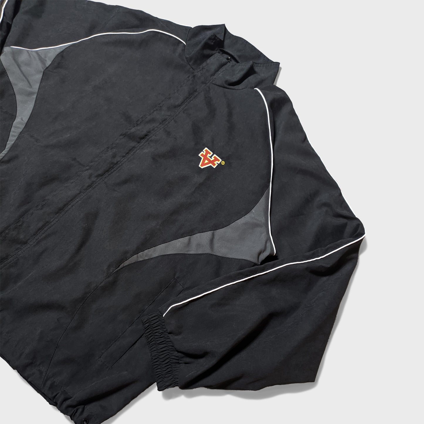 High R. Jacket | Black and Gray